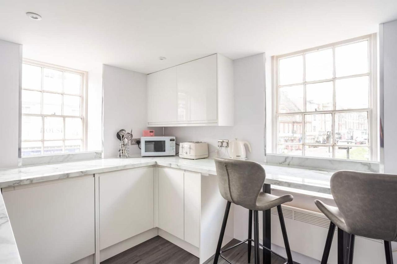 The Secret, Stylish & Spacious En Suite In Blandford Forum, Dorset Bagian luar foto