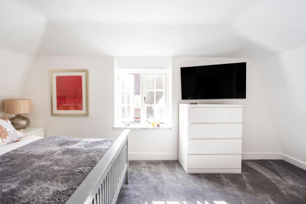 The Secret, Stylish & Spacious En Suite In Blandford Forum, Dorset Bagian luar foto